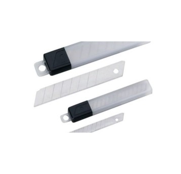 Ostrza do noża 18mm TAURUS NO-700 kol. srebrny 10 szt. [TT00452]